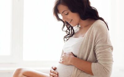 Tisanes & grossesse : comment choisir sans se mettre en danger (ni renoncer à son autonomie) – & autres soins